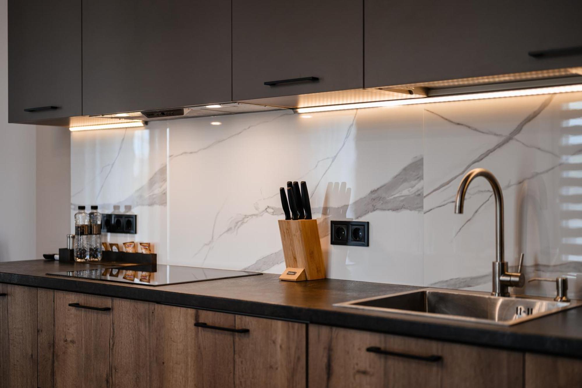 Luxury Apartments Smart House Uzjhorod Eksteriør billede
