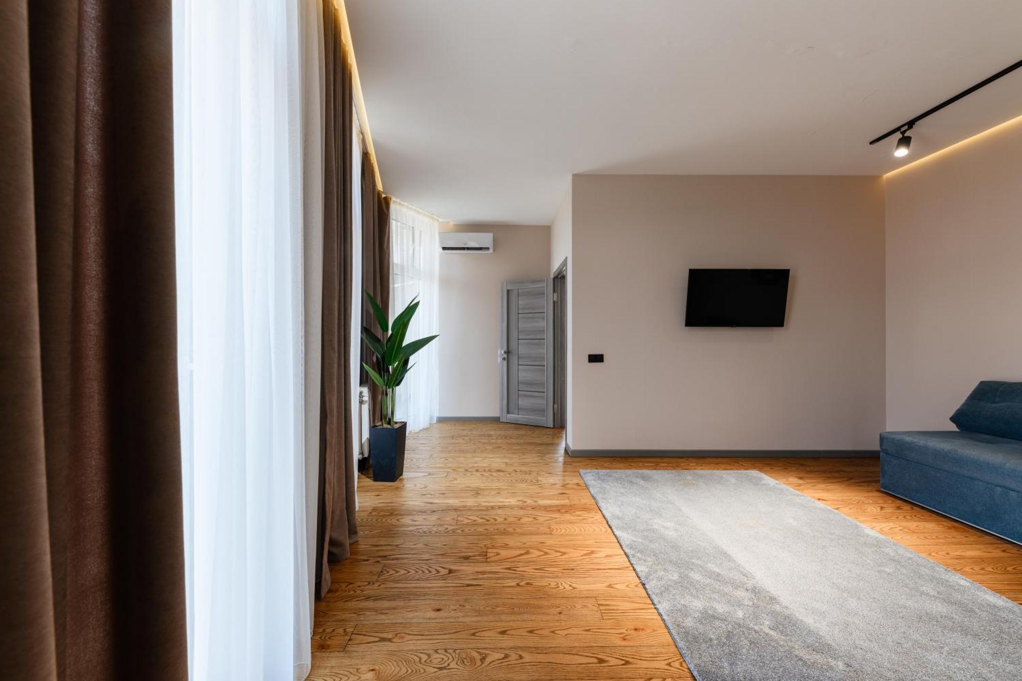 Luxury Apartments Smart House Uzjhorod Eksteriør billede