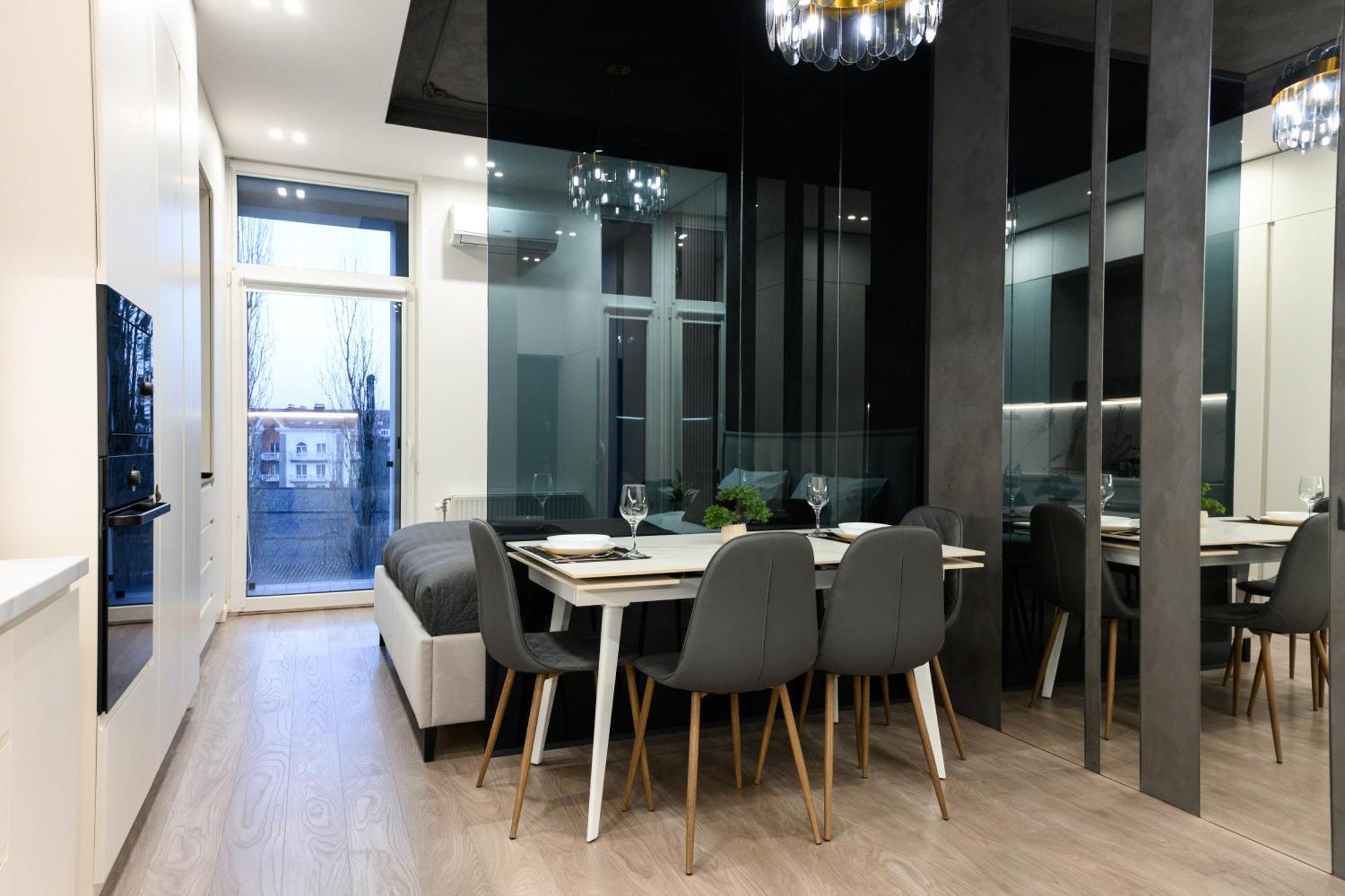 Luxury Apartments Smart House Uzjhorod Eksteriør billede